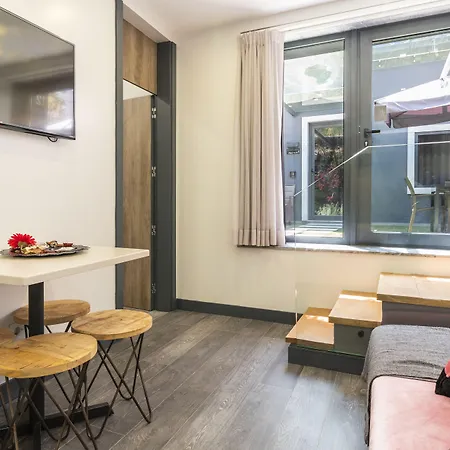 Apartmán Charm Flats *