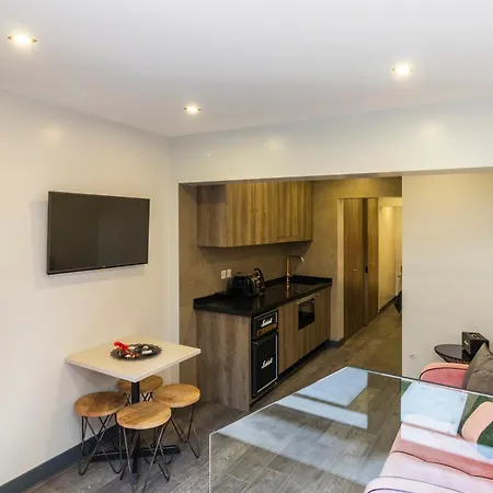 Apartment Charm Flats Lisbon