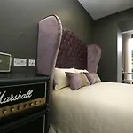 Apartment Charm Flats *