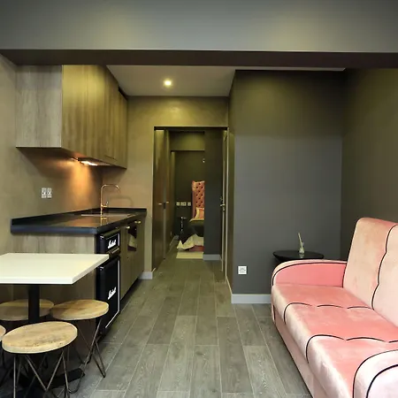 Charm Flats 아파트 리스본